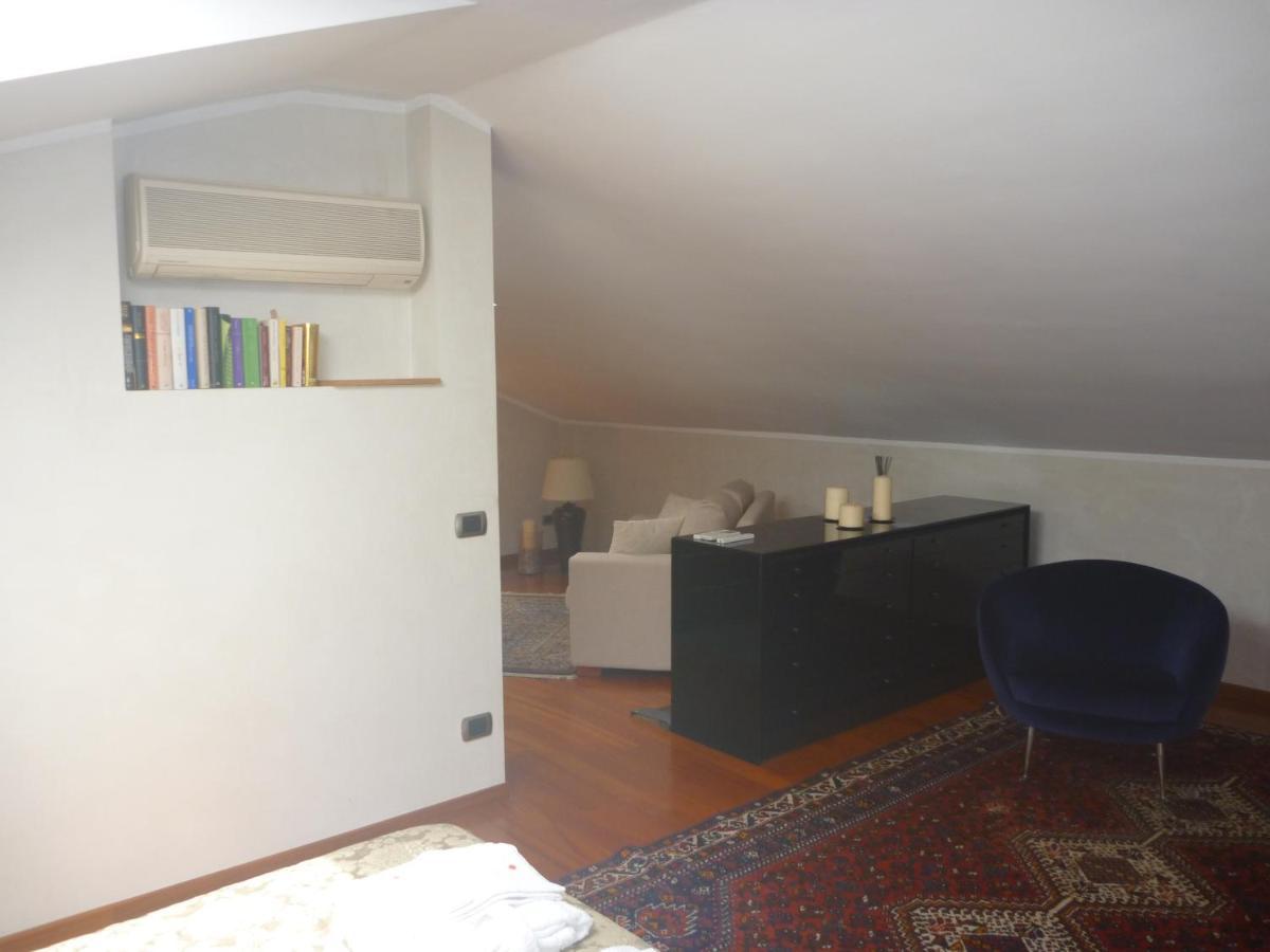 Appartamento "Domus Coeli" เวโรนา ภายนอก รูปภาพ