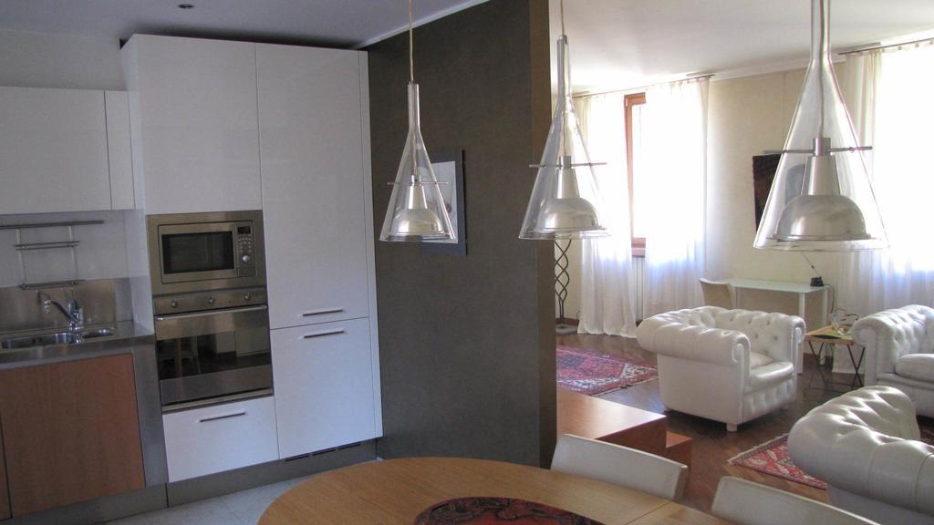 Appartamento "Domus Coeli" เวโรนา ห้อง รูปภาพ