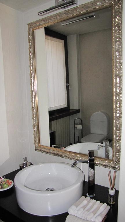 Appartamento "Domus Coeli" เวโรนา ห้อง รูปภาพ