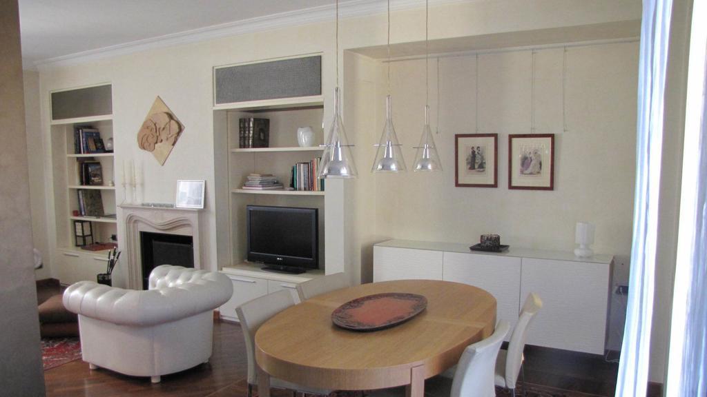 Appartamento "Domus Coeli" เวโรนา ห้อง รูปภาพ