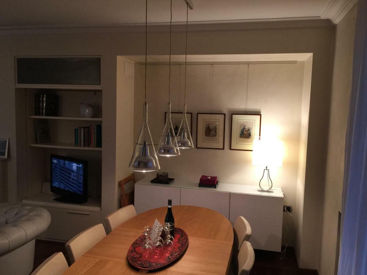 Appartamento "Domus Coeli" เวโรนา ภายนอก รูปภาพ